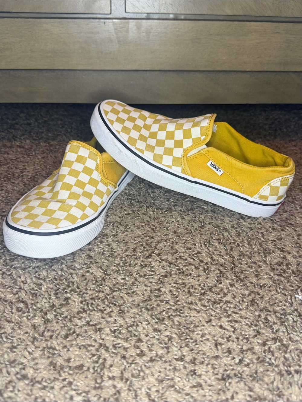 Vans Womens Checkerboard Slip-On Sneakers - Yellow & White